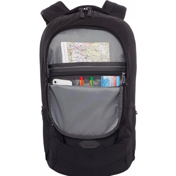 THE NORTH FACE Vault Backpack - Picture 5 of 10